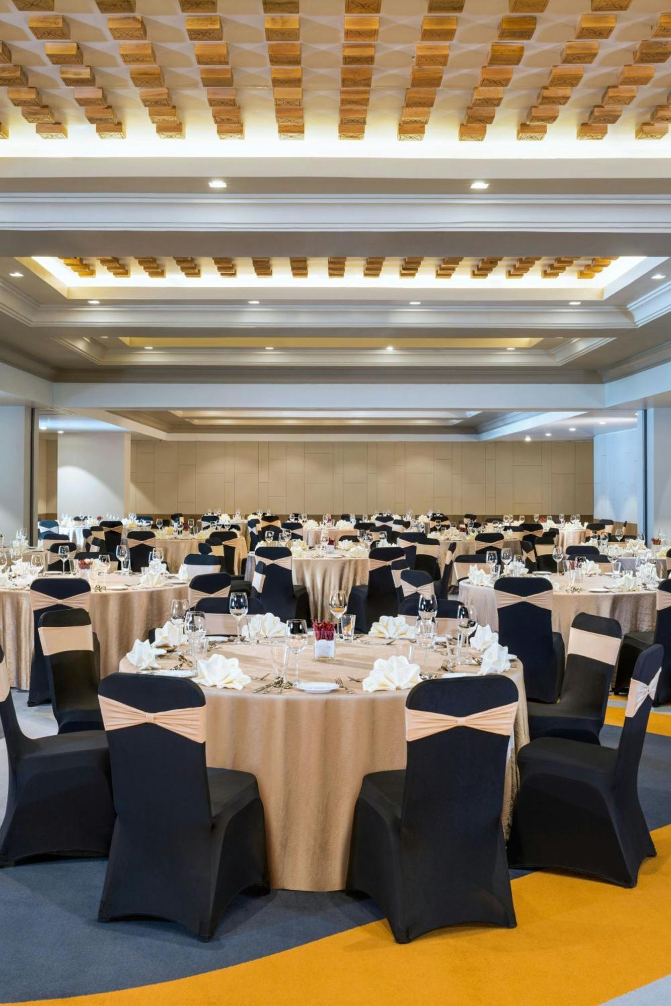 Le Meridien Thimphu Zewnętrze zdjęcie